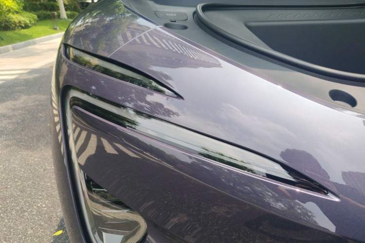 Used Avatr 12 2024 700 Three-Laser Rear-Wheel Drive Luxury Edition Right Front Headlight