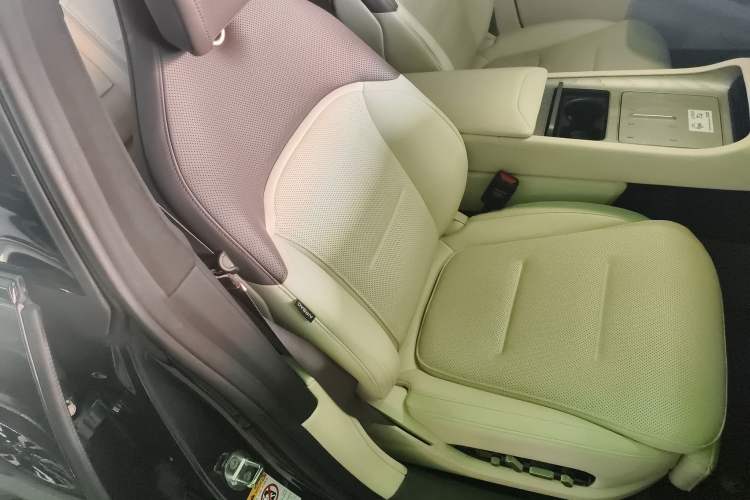 Used Avatr 12 2024 700 Three-Laser Rear-Wheel Drive Luxury Edition Right Front Seat