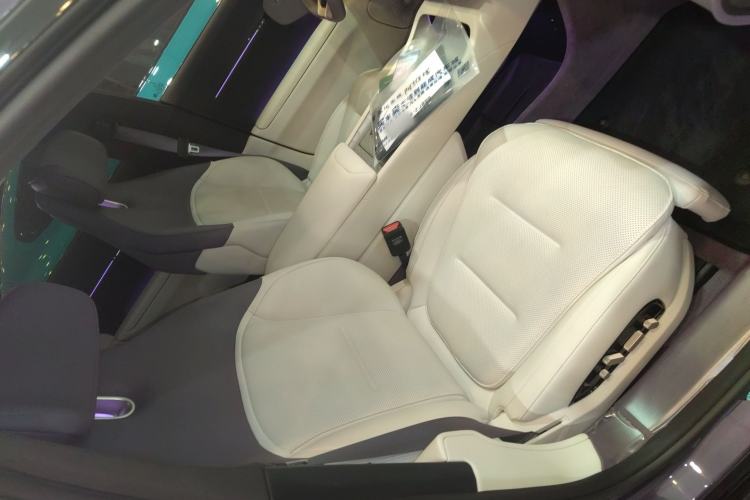Used Avatr 12 2024 650 Three-Laser Four-Wheel Drive Performance Edition Right Front Seat