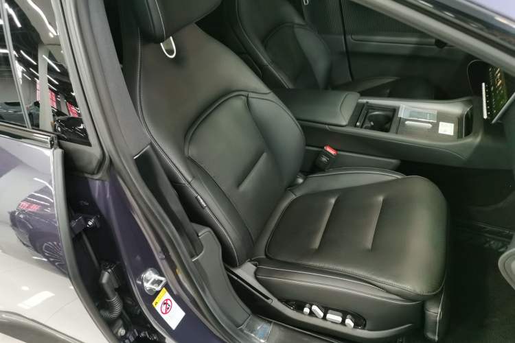Used Avatr 12 2024 700 Three-Laser Rear-Wheel Drive Luxury Edition Right Front Seat
