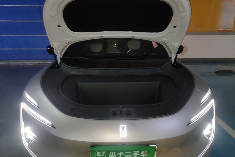 Used Avatr 12 2024 Updated Version 700 Three-Laser Rear-Wheel Drive Luxury Edition Engine Bay