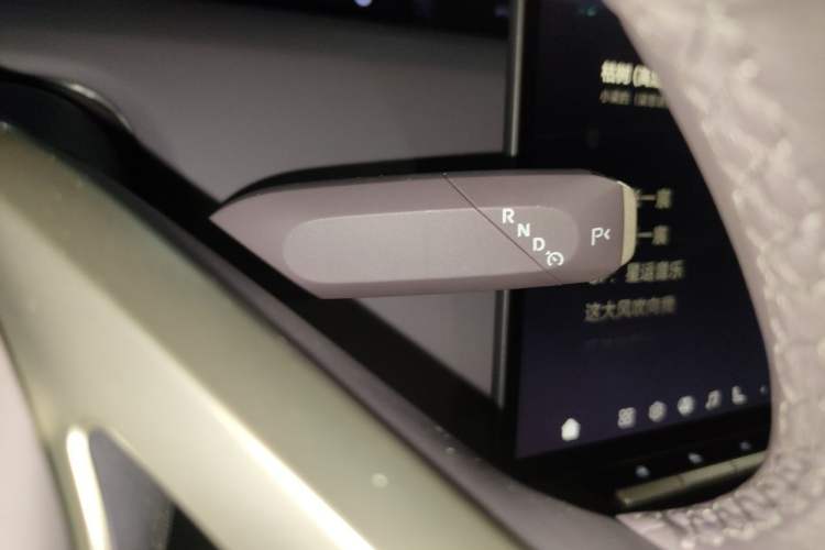 Used Avatr 12 2024 Updated Version 700 Three-Laser Rear-Wheel Drive Luxury Edition Gear Lever