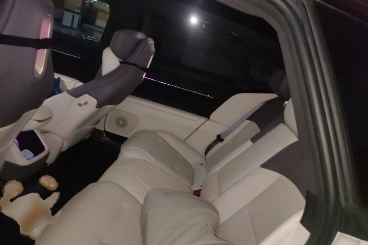 Used Avatr 12 2024 Updated Version 700 Three-Laser Rear-Wheel Drive Luxury Edition Left Rear Seat