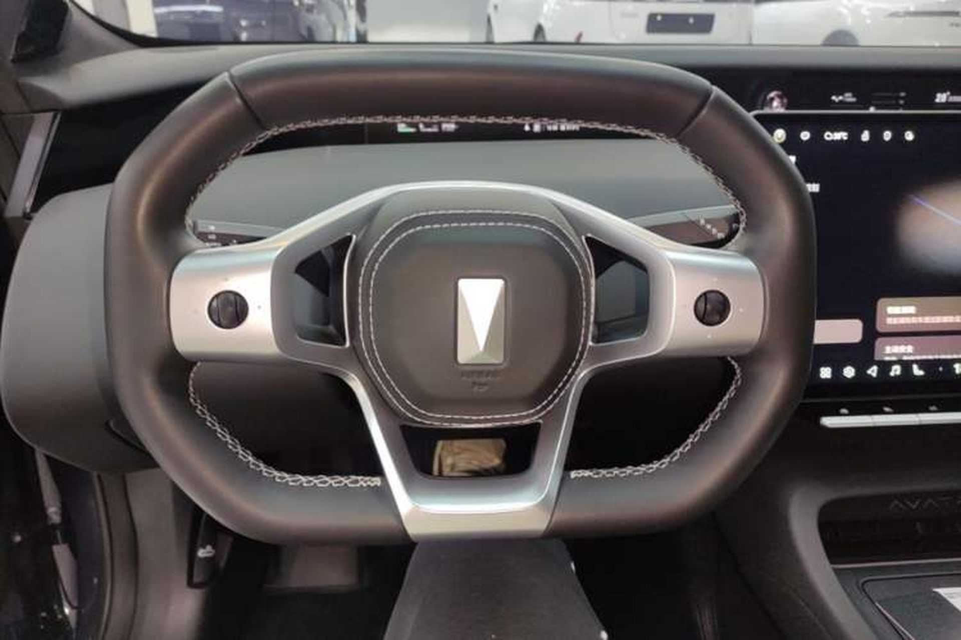 Used Avatr 12 2024 700 Three-Laser Rear-Wheel Drive Luxury Edition Steering Wheel