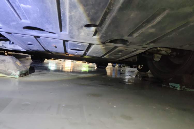 Used Avatr 12 2024 Updated Version 700 Three-Laser Rear-Wheel Drive Luxury Edition Chassis Rear