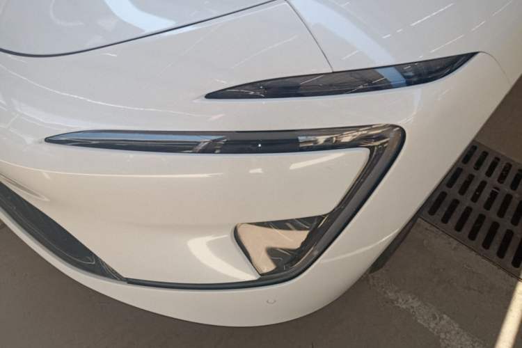 Used Avatr 12 2024 700 Three-Laser Rear-Wheel Drive Luxury Edition Left Front Headlight