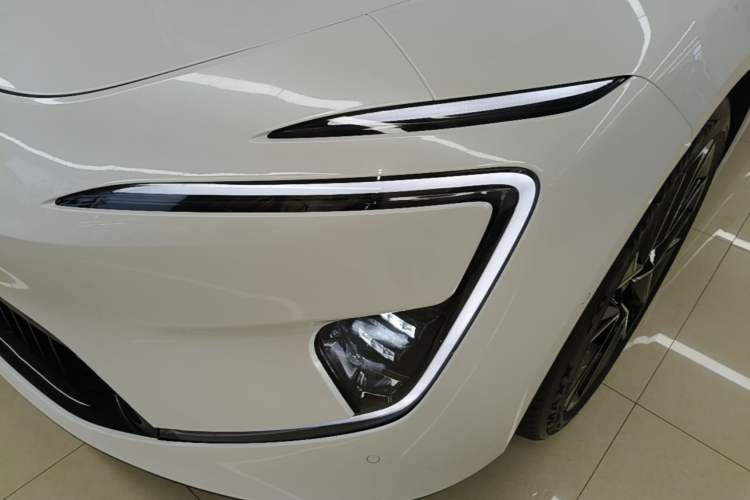 Used Avatr 12 2024 700 Three-Laser Rear-Wheel Drive Luxury Edition Left Front Headlight