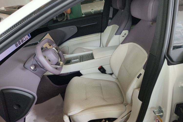 Used Avatr 12 2024 700 Three-Laser Rear-Wheel Drive Luxury Edition Left Front Seat