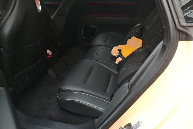 Used Avatr 12 2024 700 Three-Laser Rear-Wheel Drive Smart Enjoyment Version Left Rear Seat