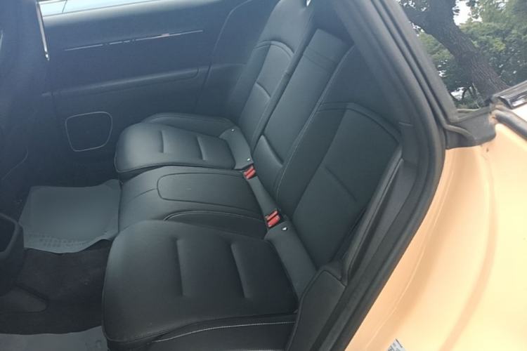 Used Avatr 12 2024 700 Three-Laser Rear-Wheel Drive Smart Enjoyment Version Left Rear Seat
