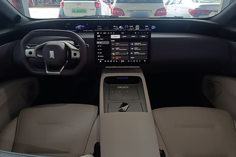Used Avatr 12 2025 Max Extended-Range Edition Center Console