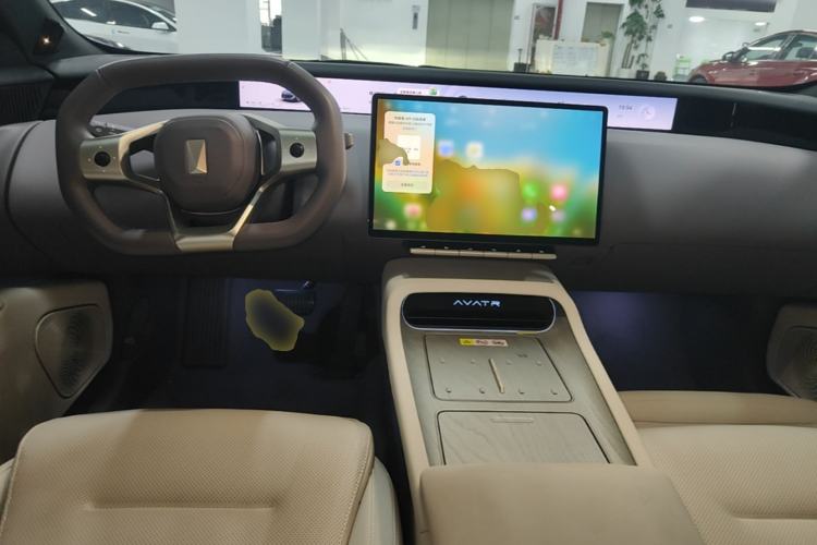 Used Avatr 12 2025 Max Extended-Range Edition Center Console