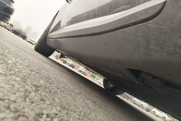 Used Avatr 12 2025 Ultra Extended-Range Edition Chassis Front Right