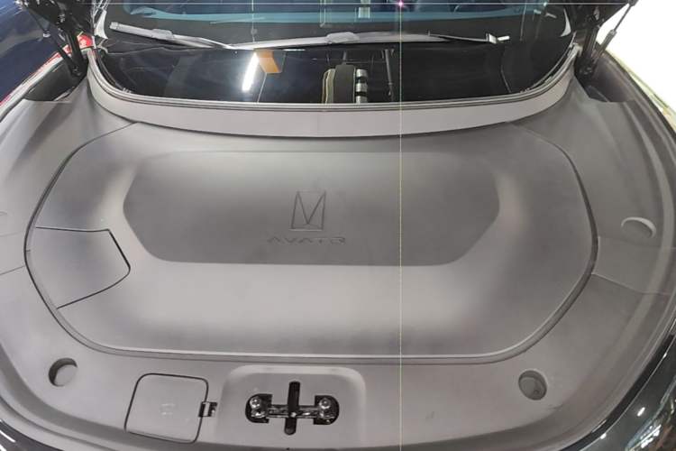 Used Avatr 12 2025 Max Extended-Range Edition Engine Bay