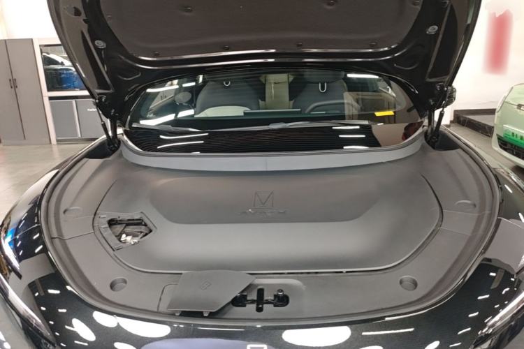 Used Avatr 12 2025 Ultra Extended-Range Edition Engine Bay