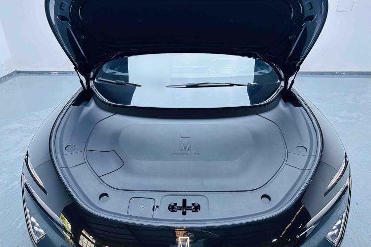 Used Avatr 12 2025 Ultra Extended-Range Edition Engine Bay