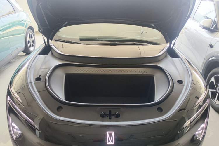 Used Avatr 12 2025 Max All-Electric Version Engine Bay