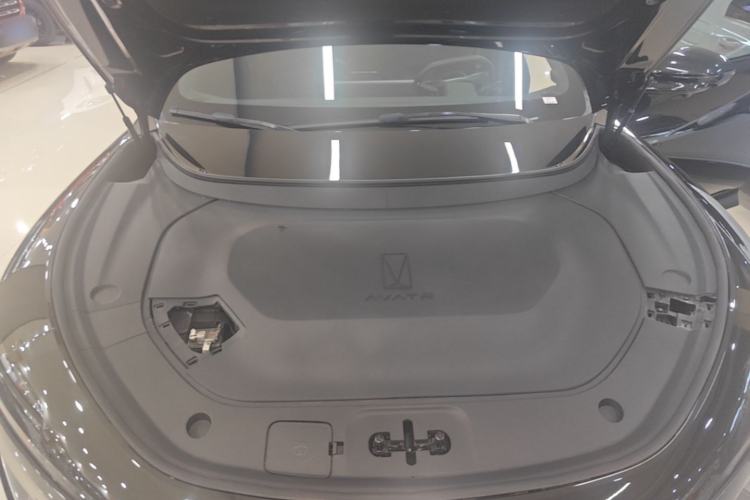 Used Avatr 12 2025 Ultra Extended-Range Edition Engine Bay
