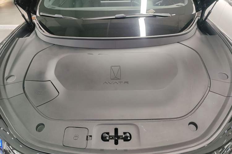 Used Avatr 12 2025 Ultra Extended-Range Edition Engine Bay