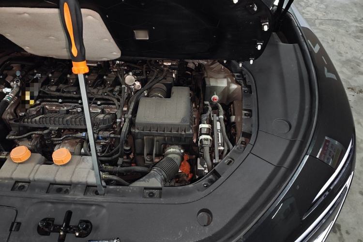 Used Avatr 12 2025 Max Extended-Range Edition Engine Bay Left