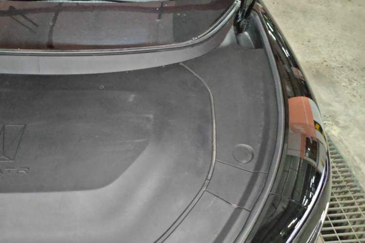 Used Avatr 12 2025 Max Extended-Range Edition Engine Bay Left