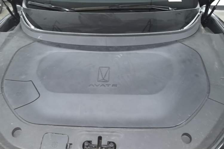 Used Avatr 12 2025 Ultra Extended-Range Edition Engine Bay