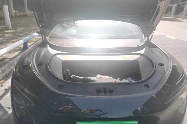 Used Avatr 12 2025 Refresh Master All-Electric Four-Wheel Drive Engine Bay
