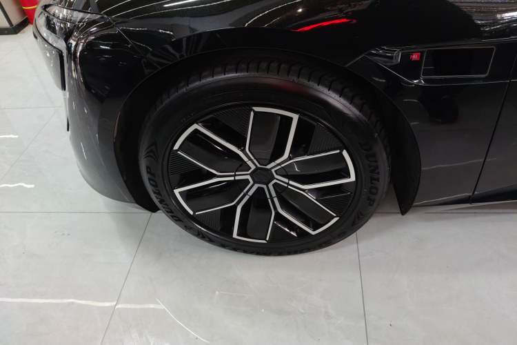 Used Avatr 12 2025 Max Extended-Range Edition Exterior 4