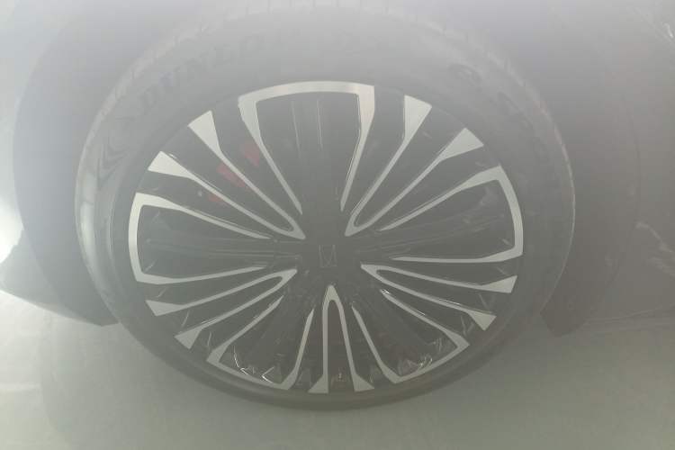Used Avatr 12 2025 Max Extended-Range Edition Exterior 4