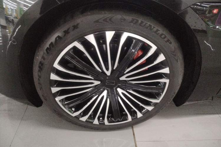 Used Avatr 12 2025 Updated Ultra All-Electric Four-Wheel Drive Exterior 8