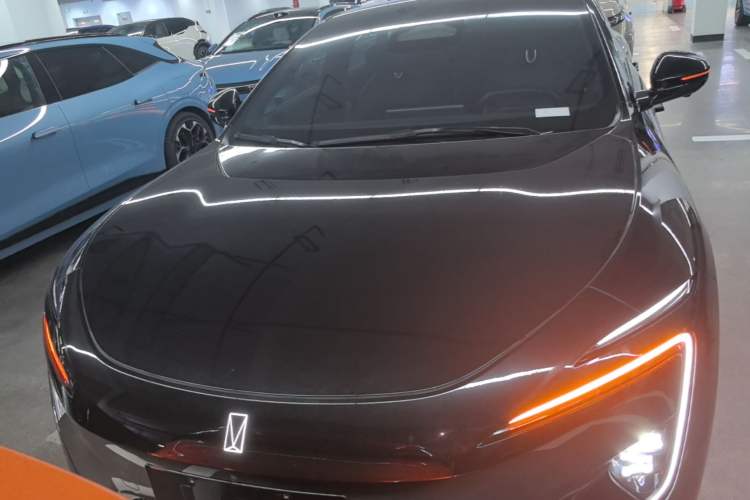 Used Avatr 12 2025 Ultra Extended-Range Edition Front