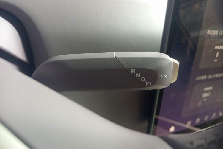 Used Avatr 12 2025 Max Extended-Range Edition Gear Lever