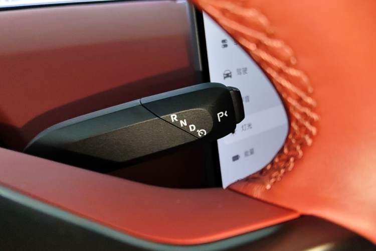 Used Avatr 12 2025 Updated Ultra All-Electric Four-Wheel Drive Gear Lever
