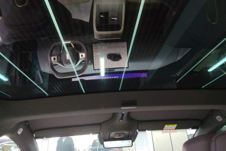 Used Avatr 12 2025 Max Extended-Range Edition Headliner