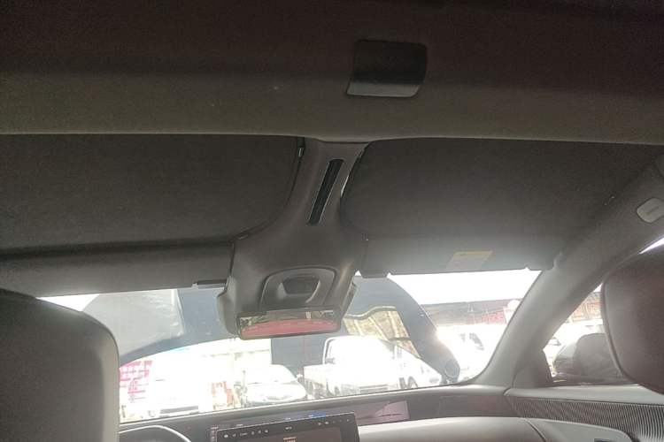 Used Avatr 12 2025 Max Extended-Range Edition Headliner