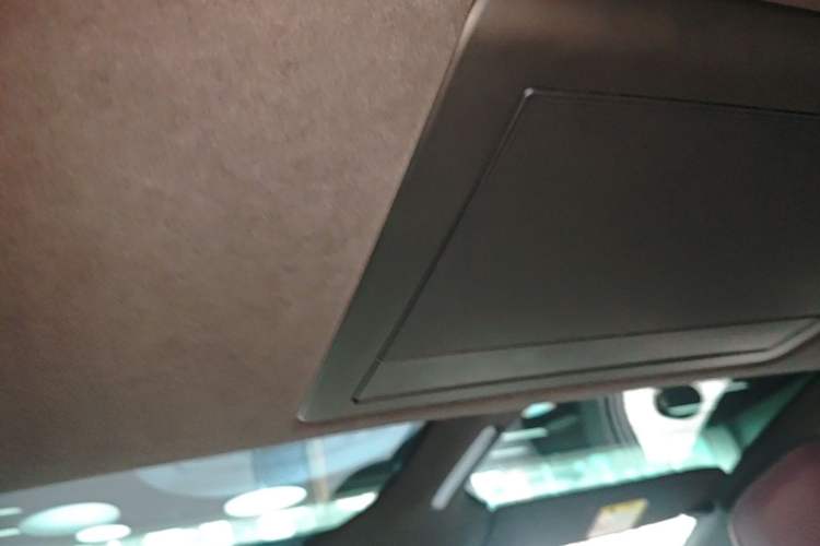 Used Avatr 12 2025 Ultra Extended-Range Edition Headliner