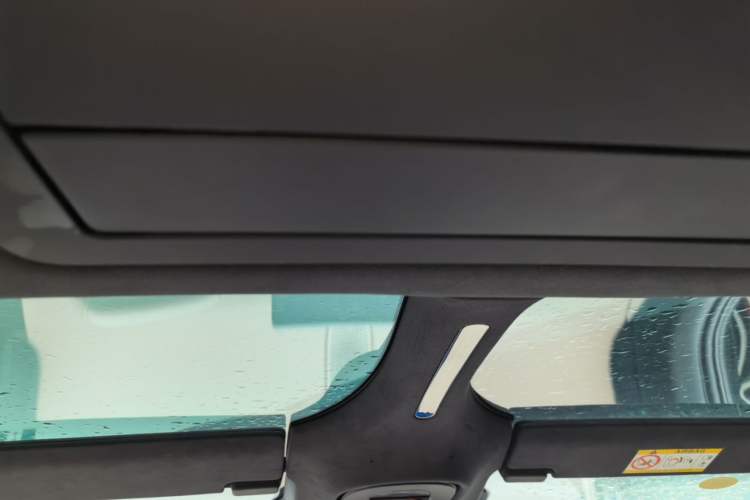 Used Avatr 12 2025 Updated Ultra All-Electric Four-Wheel Drive Headliner