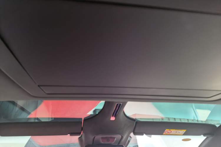 Used Avatr 12 2025 Updated Ultra All-Electric Four-Wheel Drive Headliner