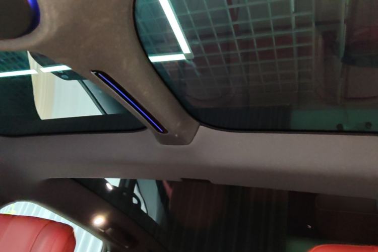 Used Avatr 12 2025 Updated Ultra All-Electric Four-Wheel Drive Headliner