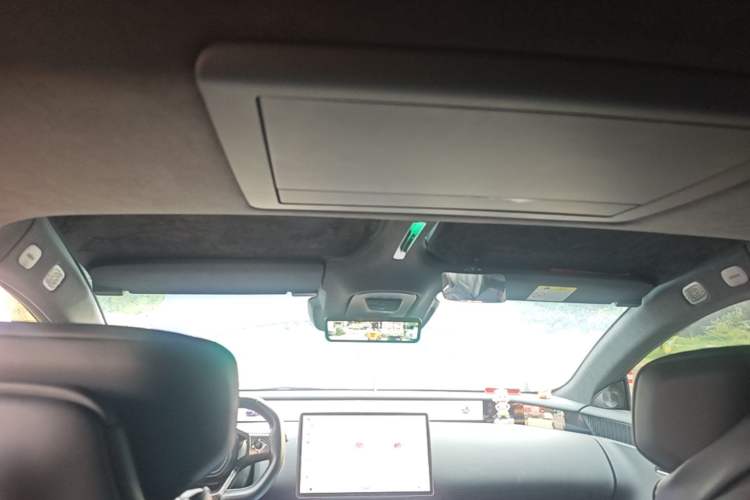 Used Avatr 12 2025 Ultra Extended-Range Edition Headliner