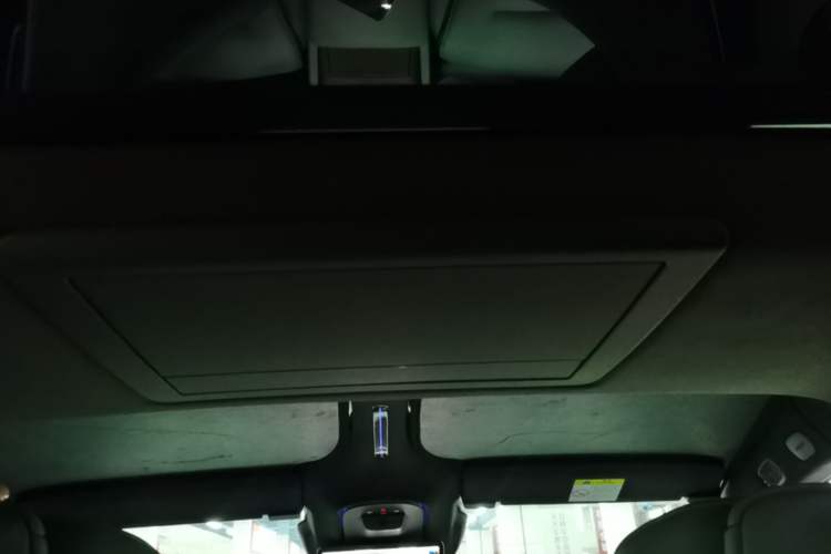 Used Avatr 12 2025 Ultra Extended-Range Edition Headliner