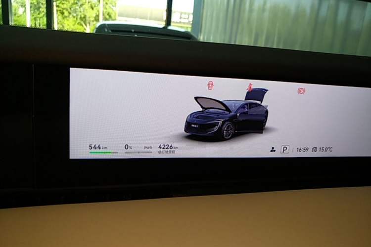 Used Avatr 12 2025 Updated Ultra All-Electric Four-Wheel Drive Instrument Cluster