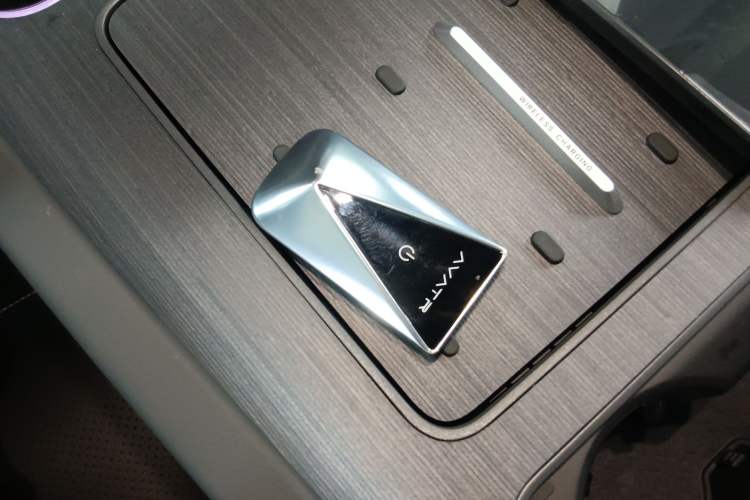 Used Avatr 12 2025 Ultra Extended-Range Edition Interior 1
