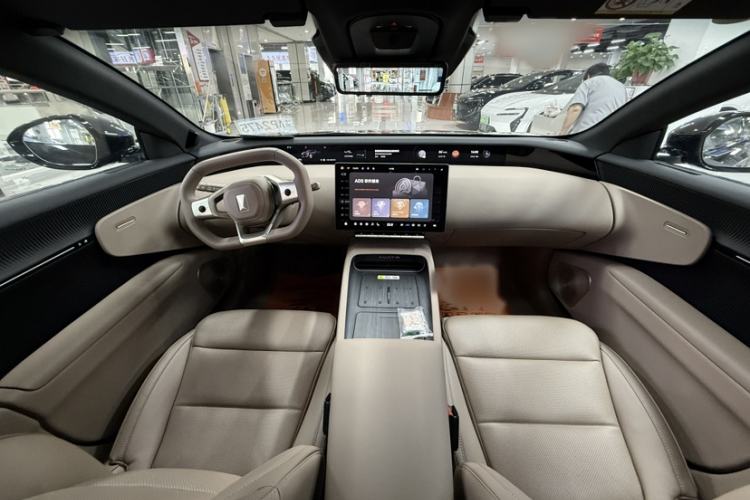 Used Avatr 12 2025 Updated Ultra All-Electric Four-Wheel Drive Interior 1