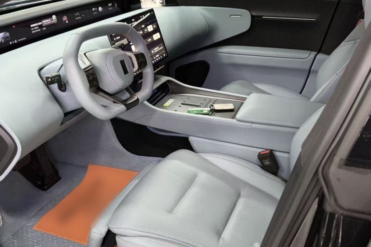 Used Avatr 12 2025 Ultra Extended-Range Edition Interior 3