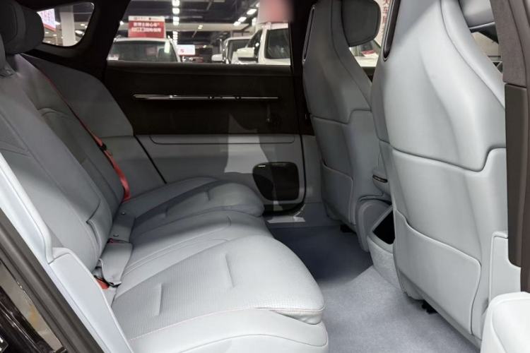 Used Avatr 12 2025 Ultra Extended-Range Edition Interior 5