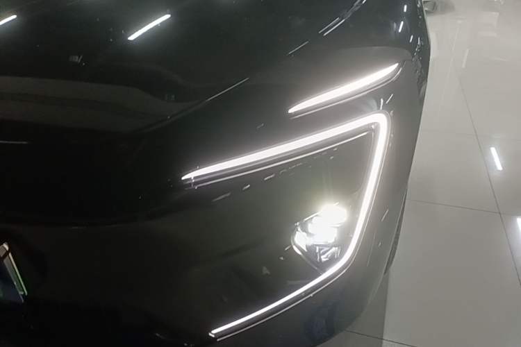 Used Avatr 12  Left Front Headlight