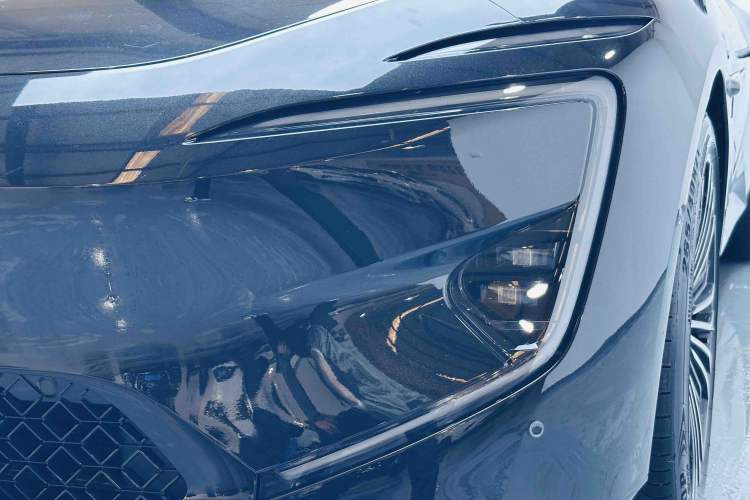 Used Avatr 12 2025 Ultra Extended-Range Edition Left Front Headlight