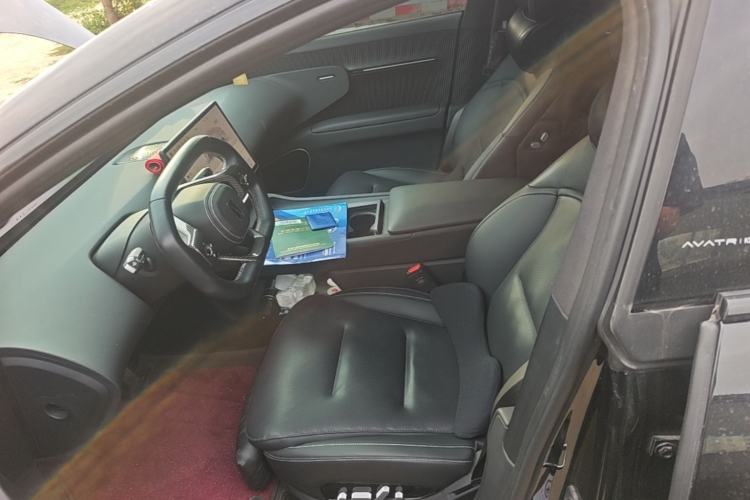 Used Avatr 12 2025 Ultra Extended-Range Edition Left Front Seat