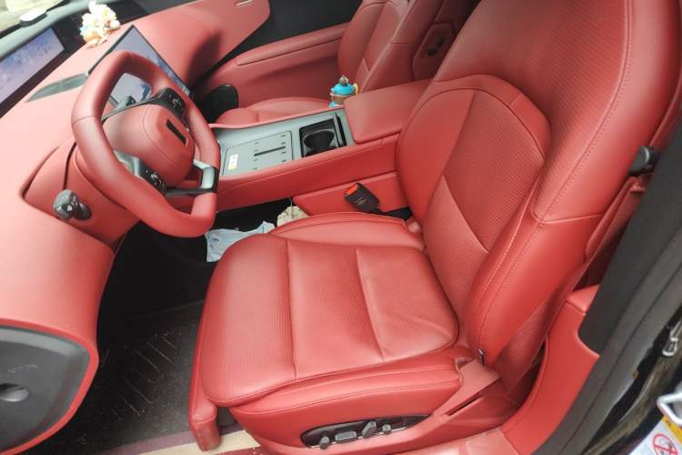 Used Avatr 12 2025 Year Updated Max All-Electric Version Left Front Seat
